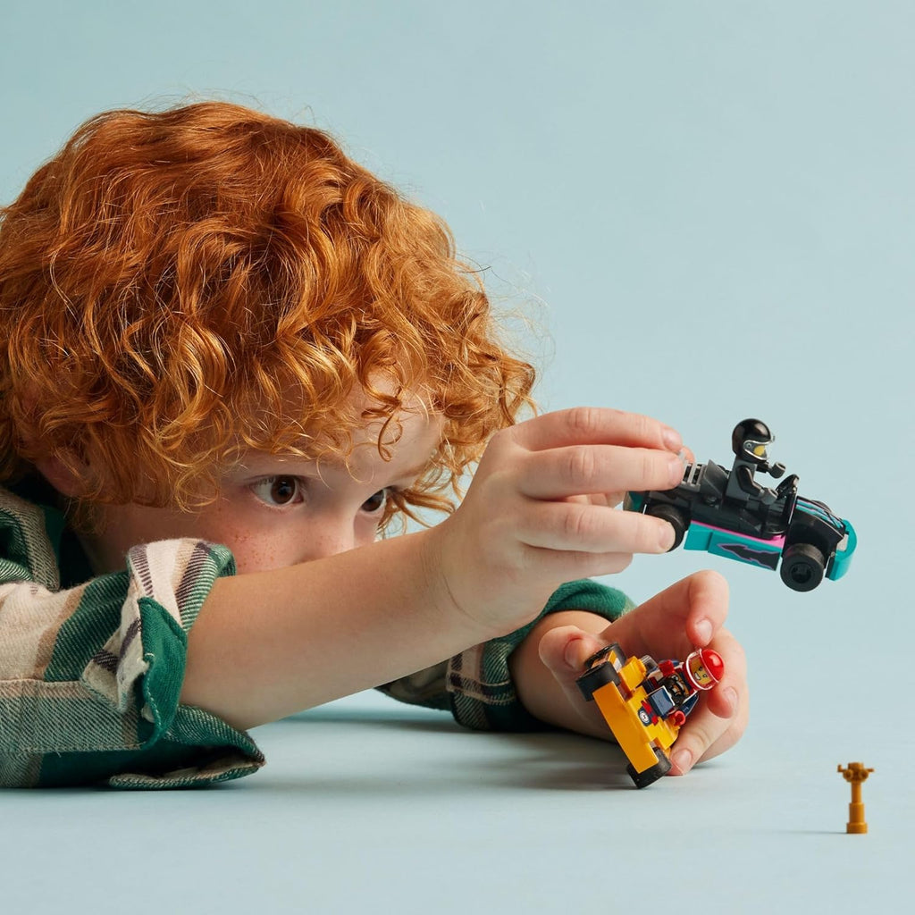 City Go-Karts and Race Drivers Toy Playset